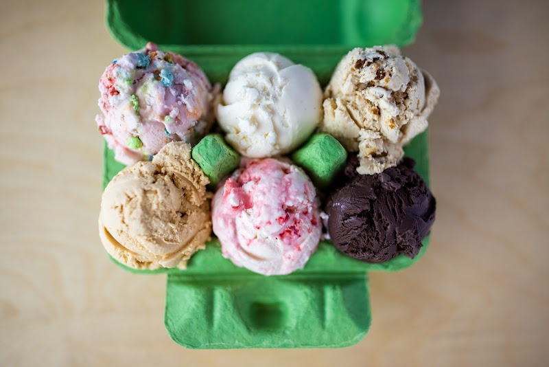 Love Creamery Canal Park