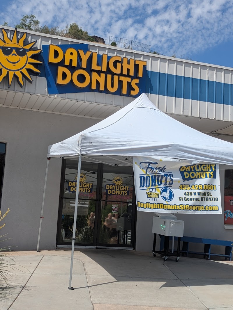 Daylight Donuts and Creamery