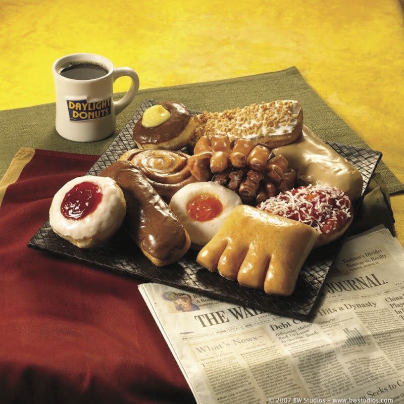 Daylight Donuts and Creamery