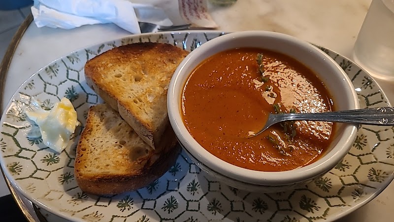 Rosecrans Cafe & Wine Bar