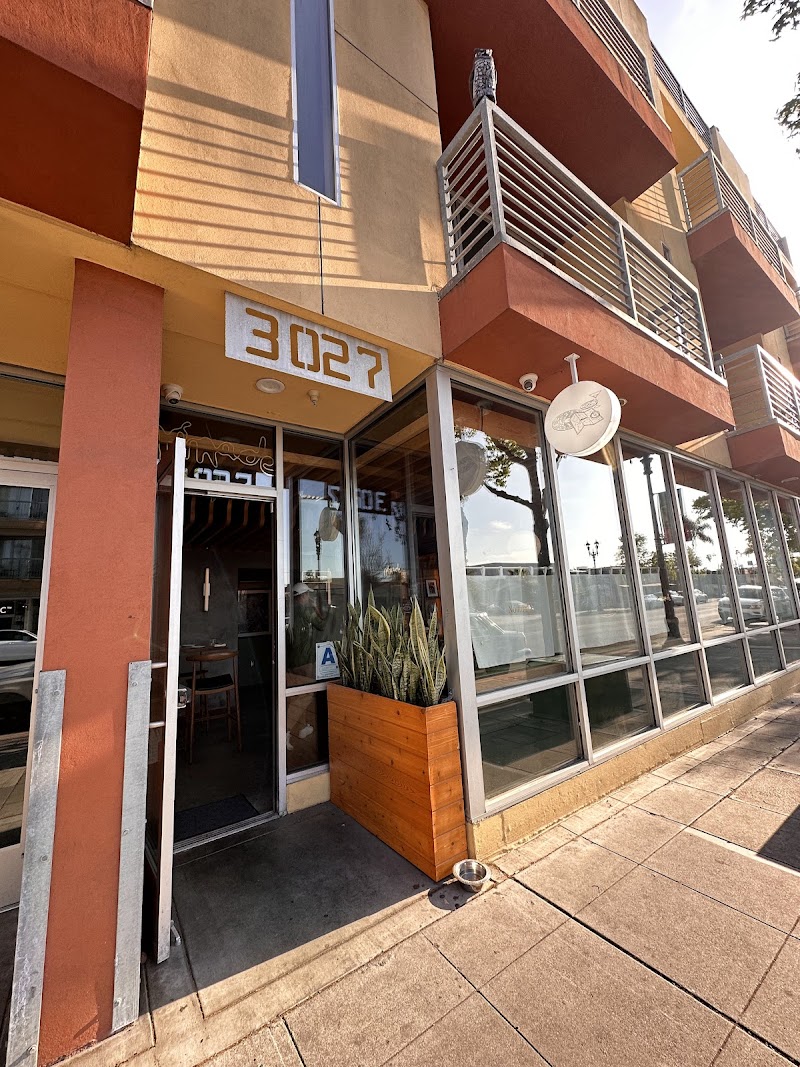 Nómade Tapas and Records