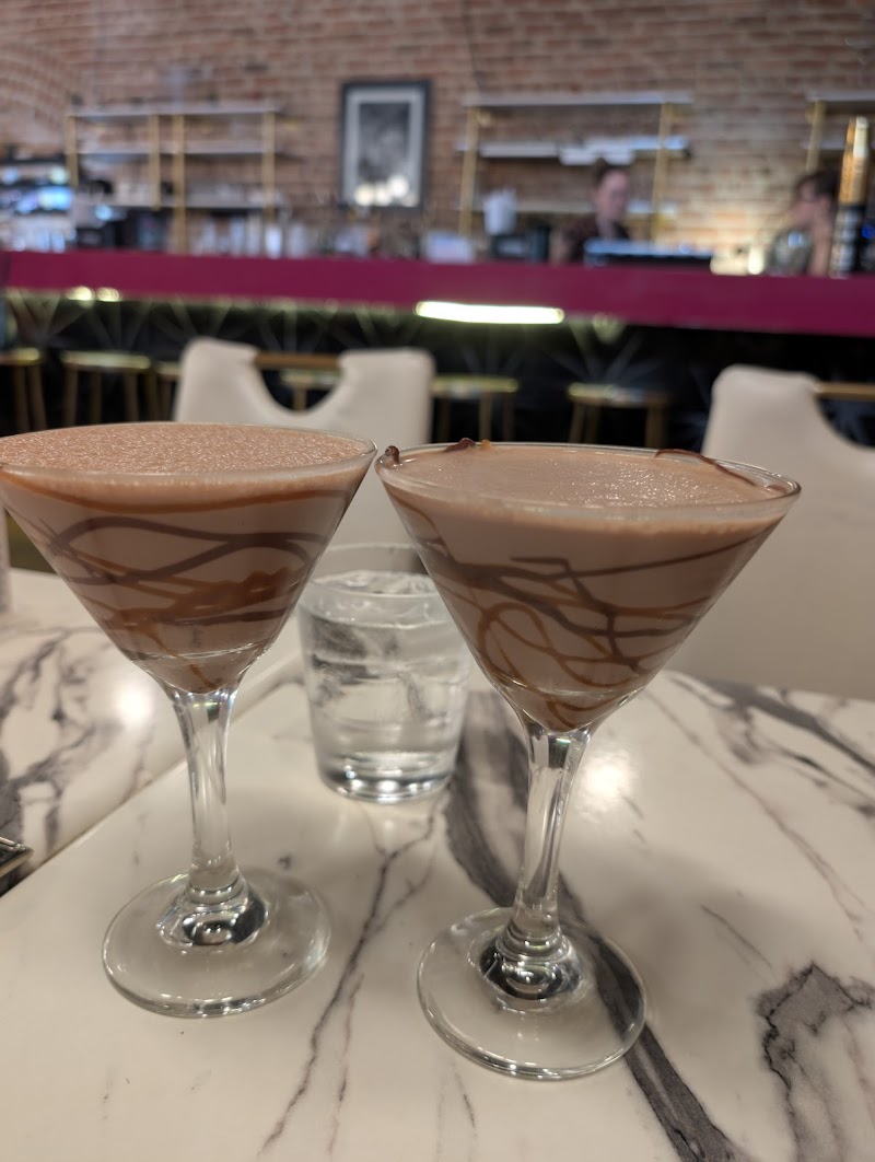 Lulu's Chocolate Bar