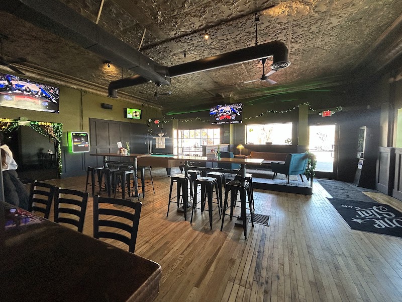 One Star Bar - Lakewood, OH