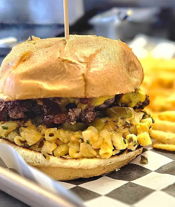 One Star Bar - Lakewood, OH