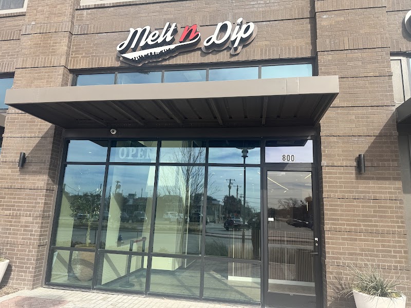 Melt n Dip - Gelato & Crepe