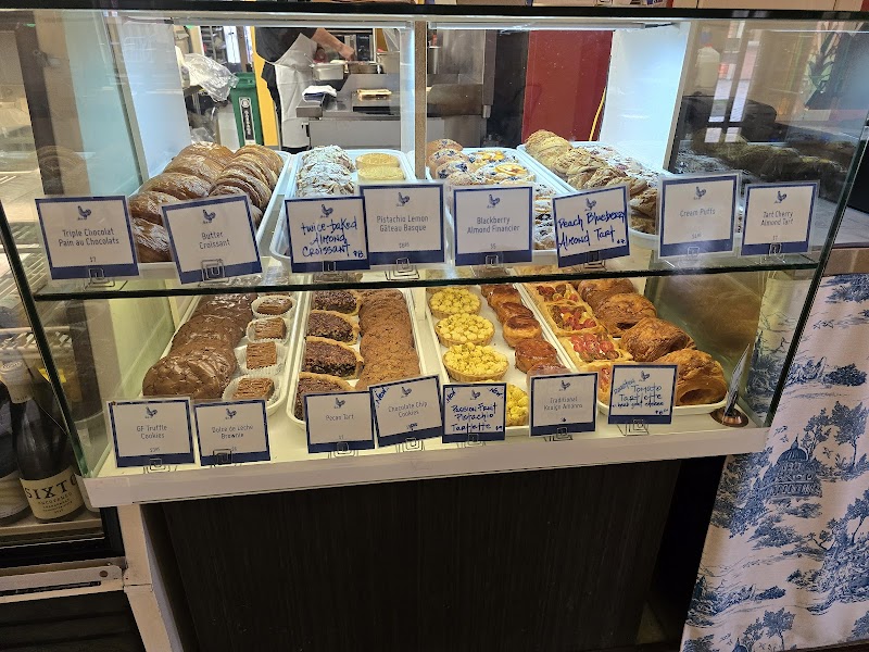 Crumble & Flake Café Pâtisserie