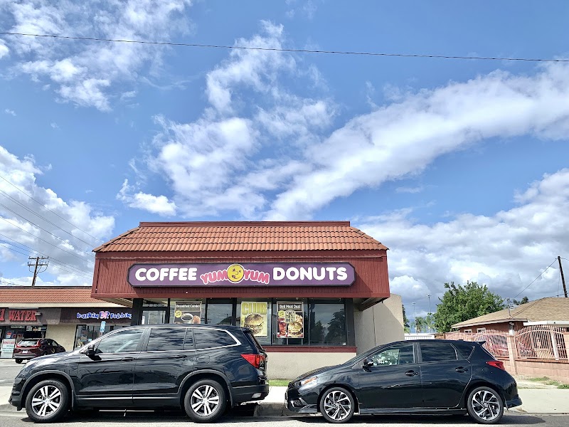 Yum Yum Donuts
