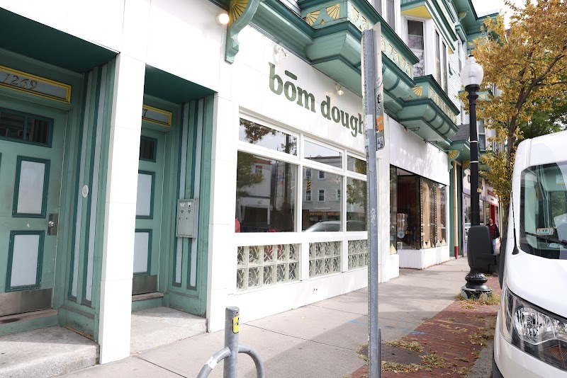bōm dough cafe - inman square