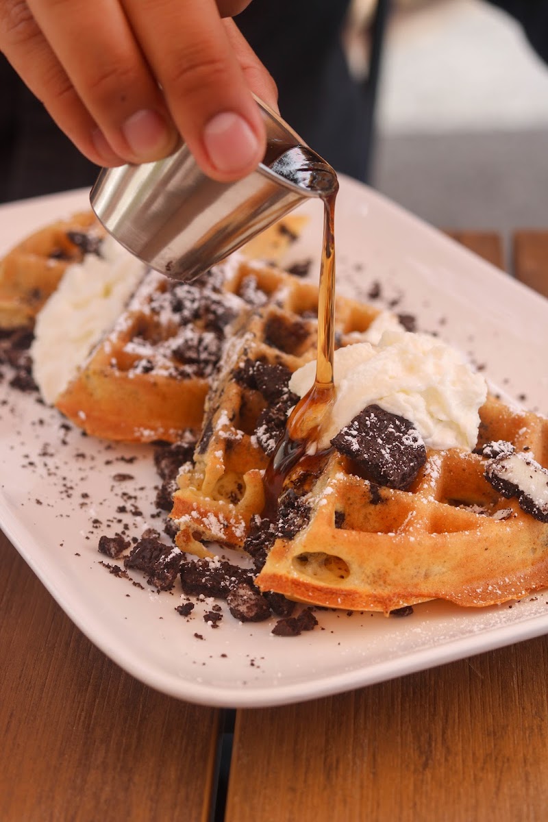 Eskina Breakfast & Lunch