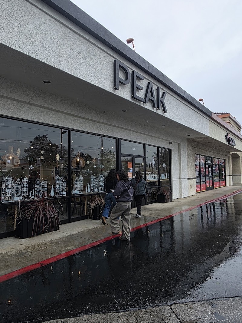 PEAK CAFE