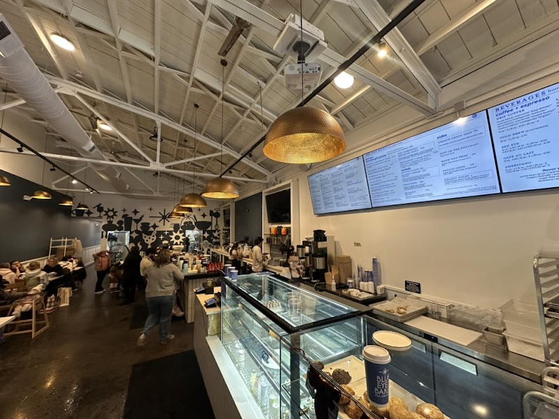 Blue Eyed Baker Hamburg