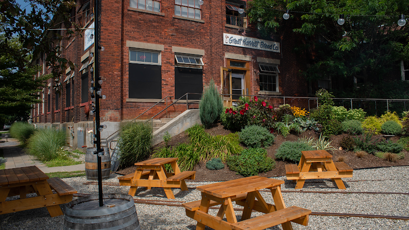 Great Harvest Bakery + Café