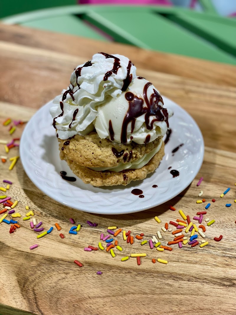 The Blue Hole Market & Creamery, LLC