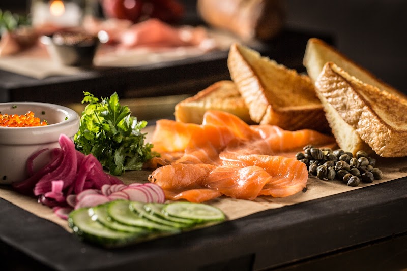 3 Arts Club Cafe at RH Chicago