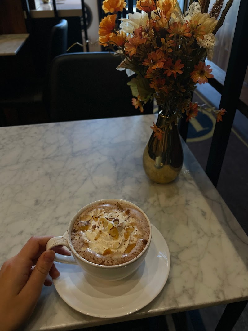 13 Coins Coffee House