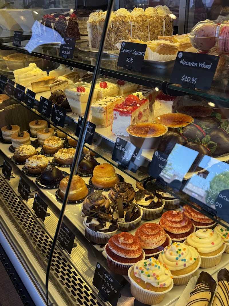 La Baguette Bakery & Cafe