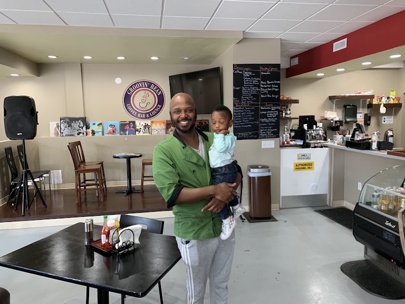 Groovin' Bean Coffee Bar & Lounge