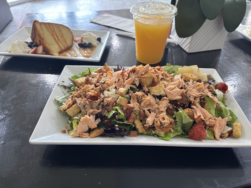 Groovin' Bean Coffee Bar & Lounge