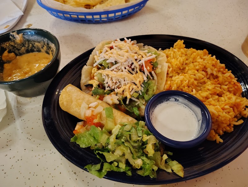 Elote Cafe & Catering