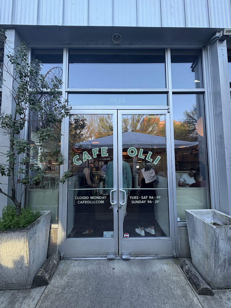 Cafe Olli