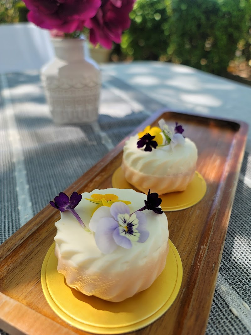 Fleur Sauvage Chocolates