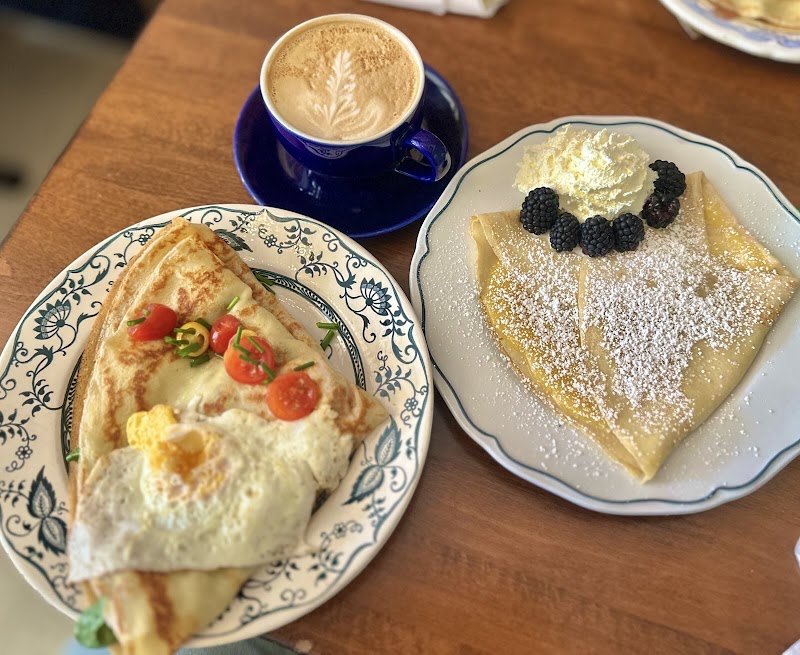 Seven Swans Crêperie KC