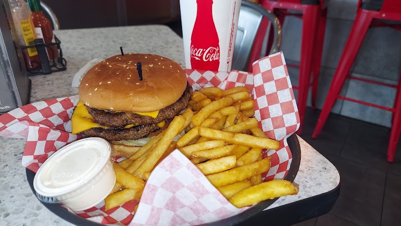 Charmer's Fresh Burgers