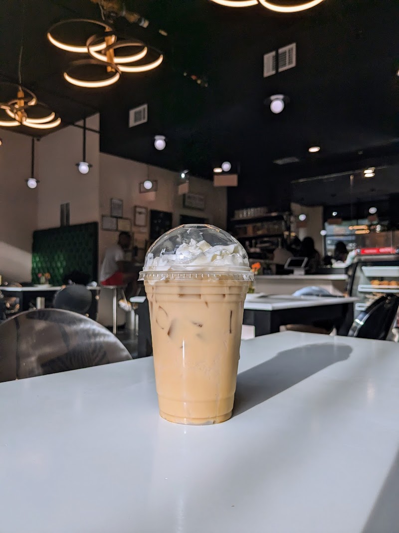 Be Coffee Tea Wine Cafe