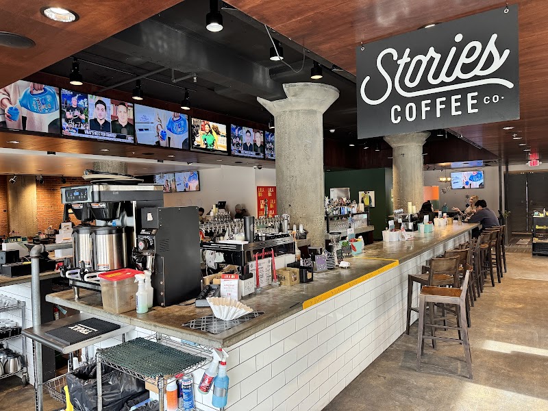 Lula B's Breakfast, Brunch, and Bar