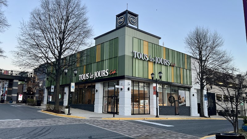 Tous Les Jours Bakery & Cafe