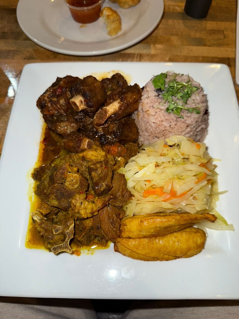 Mobay Cafe