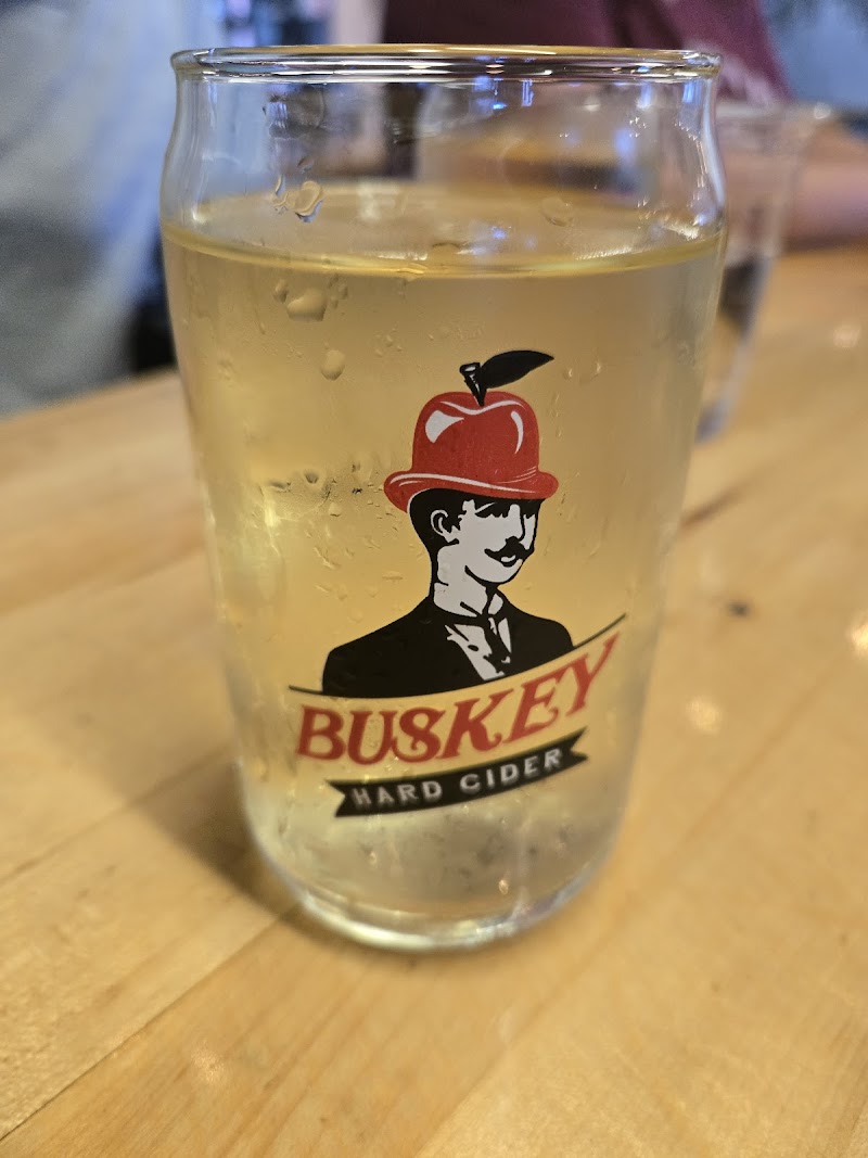 Buskey Cider
