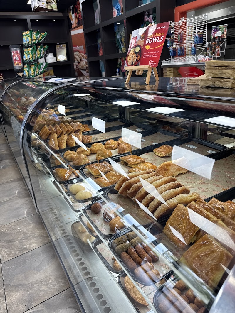 Pinecrest Bakery - Sweetwater