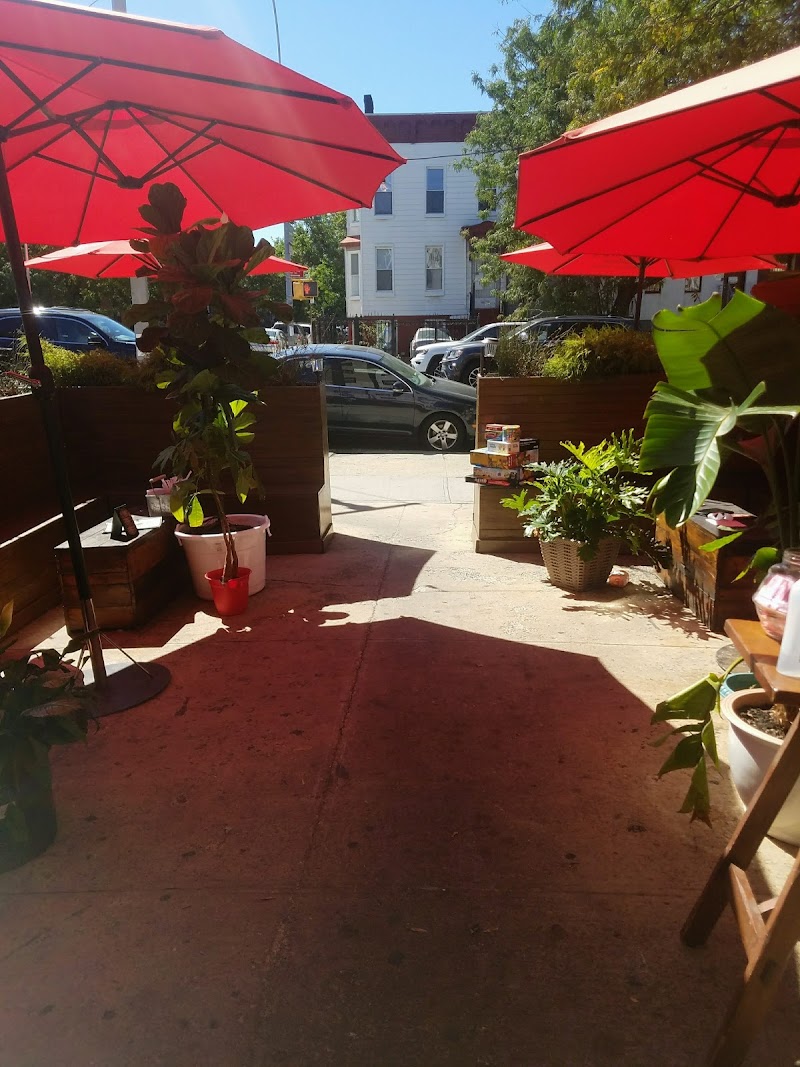 Tre Jolie Cafe lounge