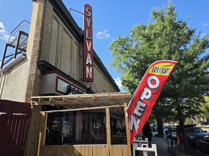 Sylvan Cafe & Restaurant