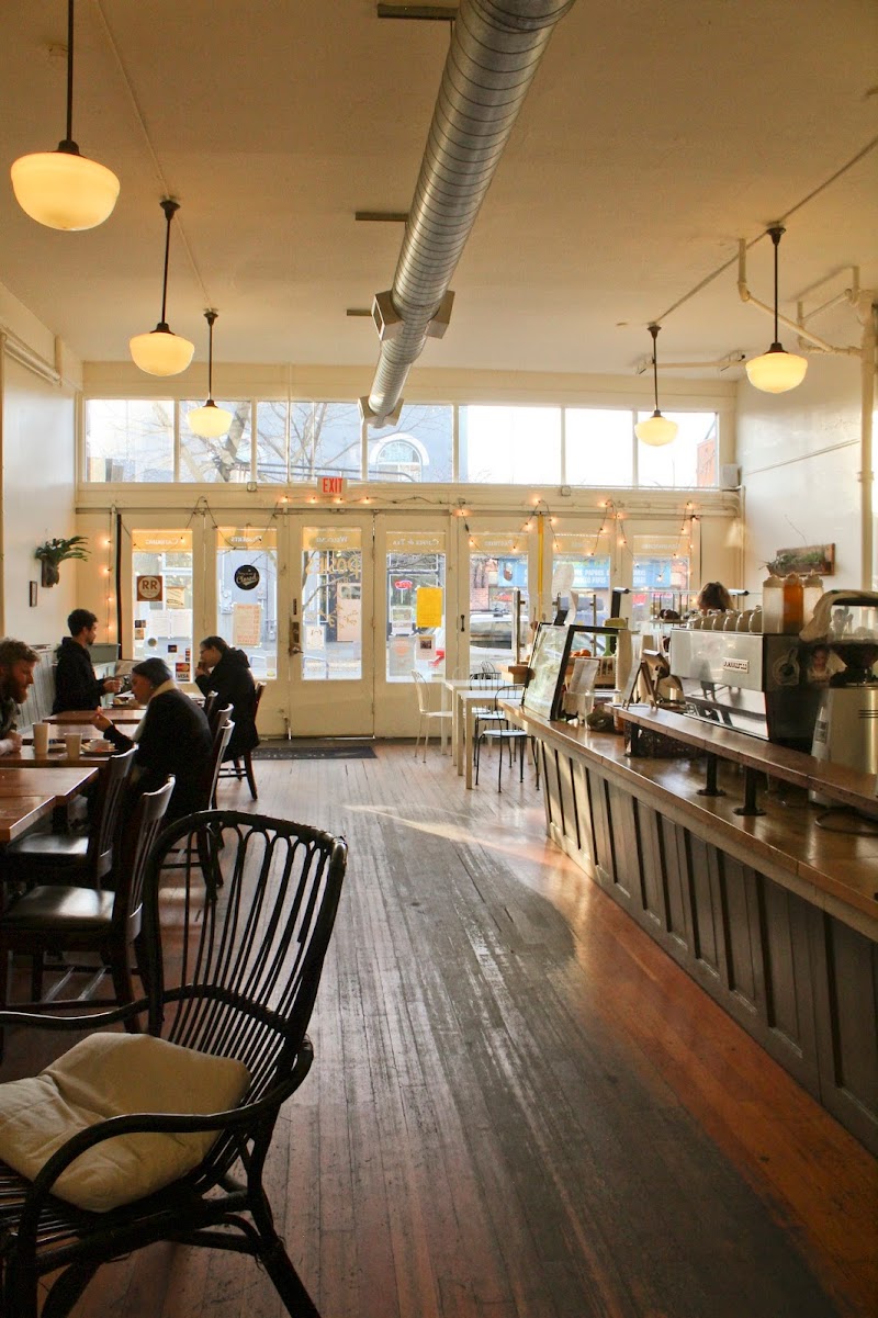 Posies Bakery & Cafe