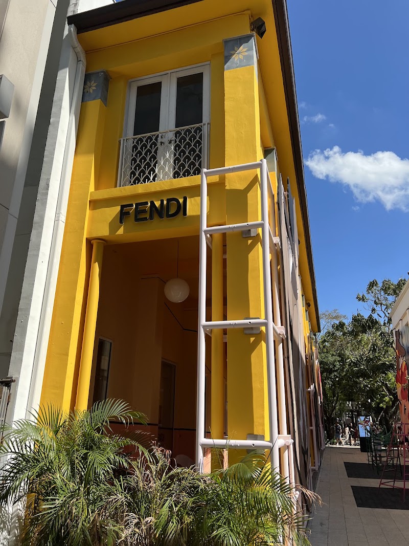 FENDI cafè