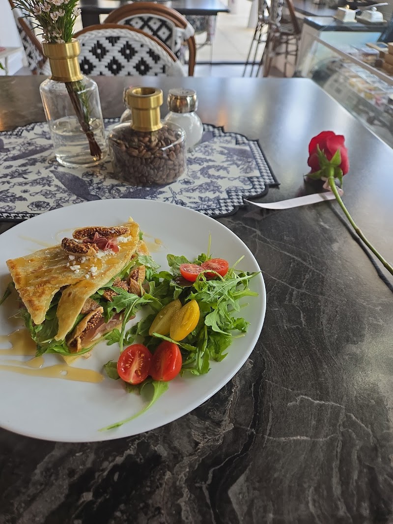 Anabella Cafe Flores Bazaar | Dadeland Mall | Suite 2380