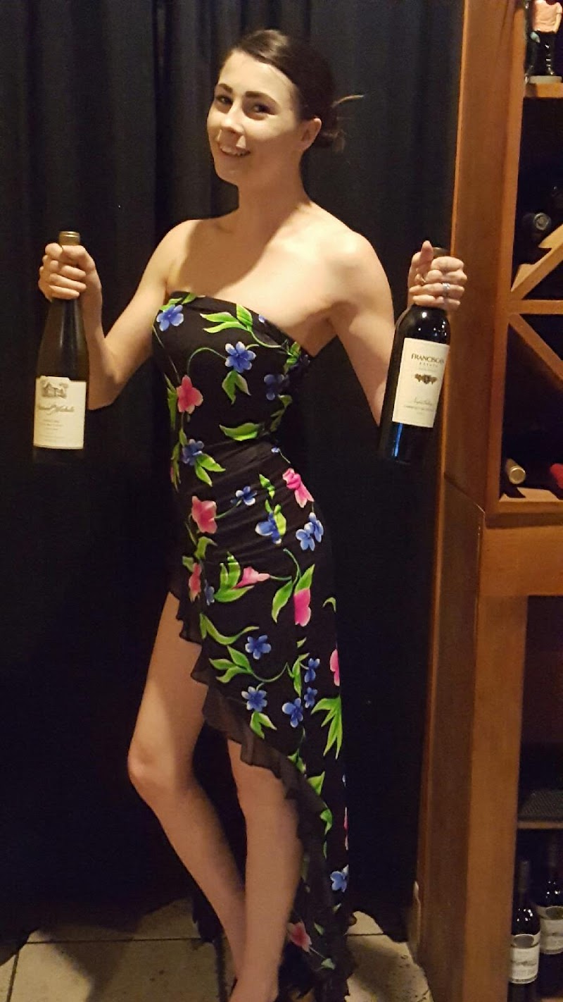 Island Girl Wine and Cigar Bar