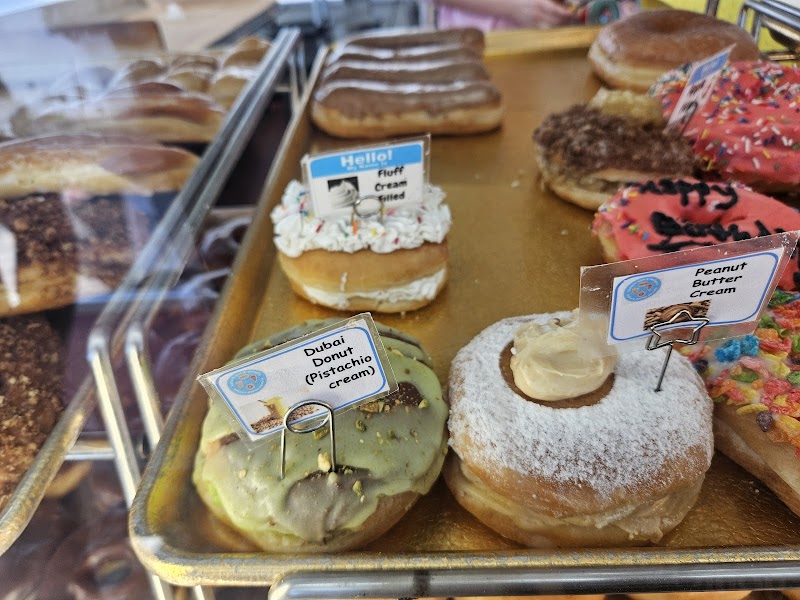 Baker's Dozen Donuts - Riverside