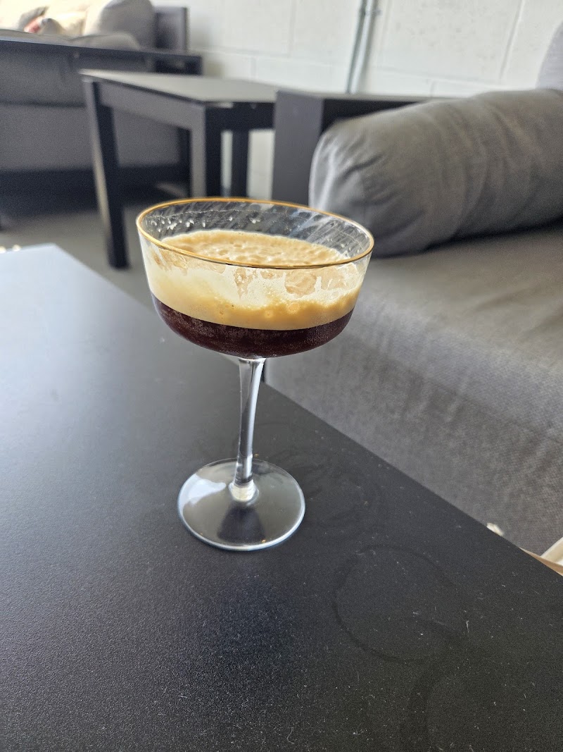 Hogg Batch Coffee Gold Bar