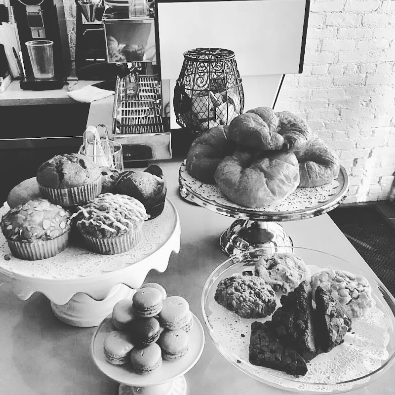 Mon Amour Coffee & Wine