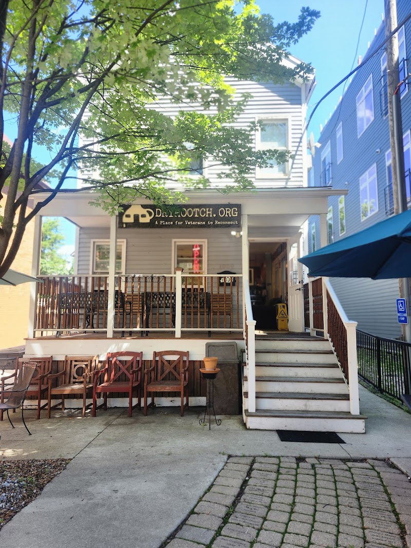 Dryhootch Coffeehouse