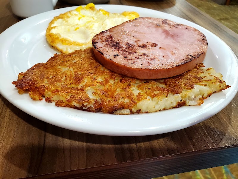 Skyline Cafe Bar & Grill