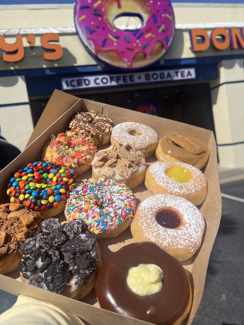Daisy’s Donuts (Boba & Kolaches)