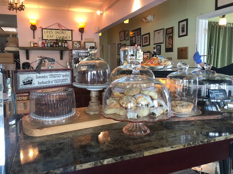 Cosa Duci Italian Deli, Bakery & Market