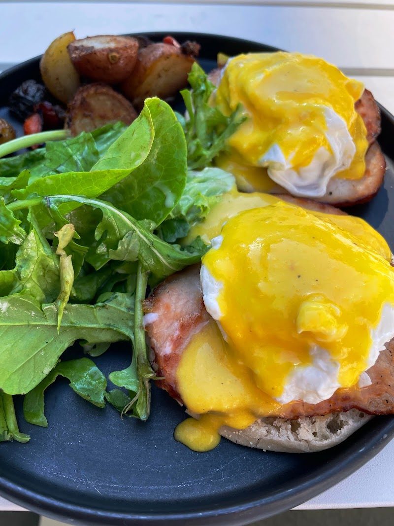 The Café at The Doyle Hotel