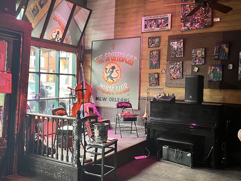 The Spotted Cat Music Club