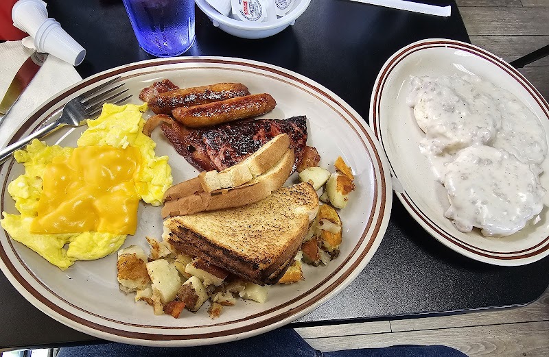 Family Tradition Cafe