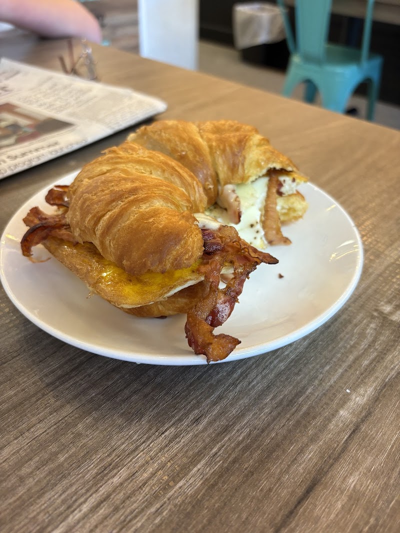 Cafe Main Street 254